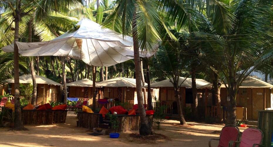 Jardim A Mar Huts, Goa 3